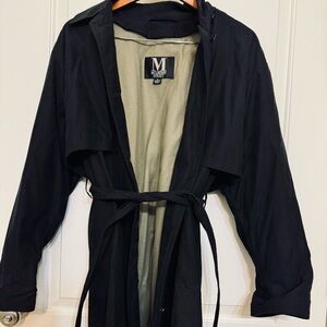 Mulberry street black trench coat M lined
